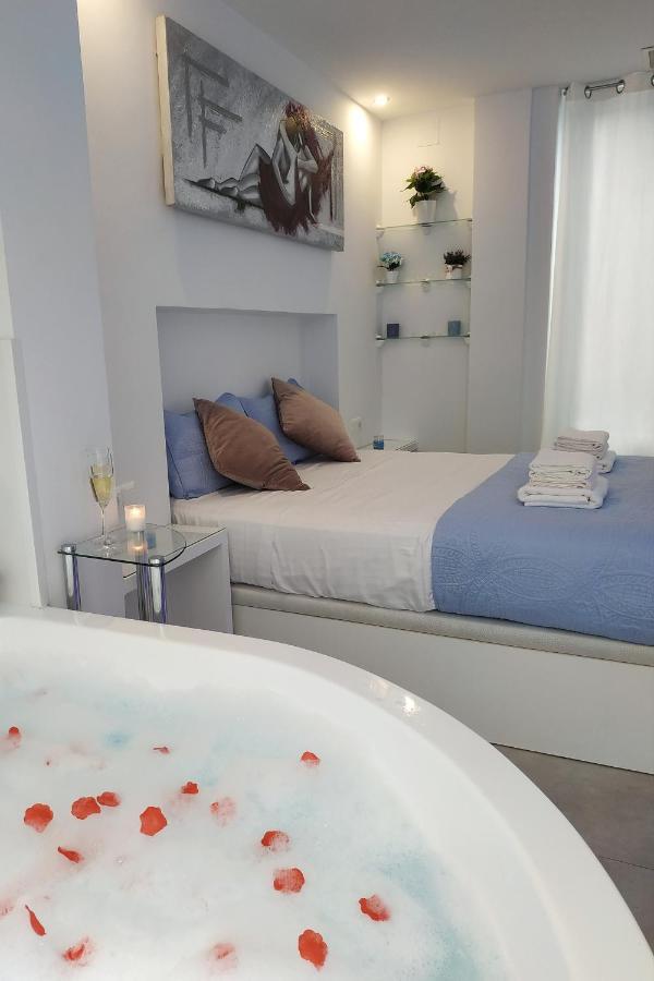 Blue Horizon Luxury Apartment Nerja Esterno foto