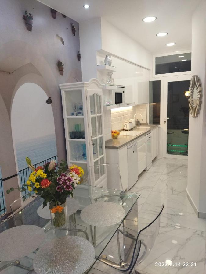 Blue Horizon Luxury Apartment Nerja Esterno foto