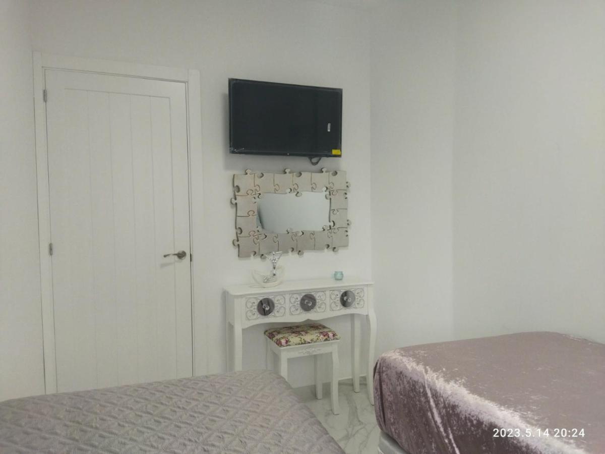 Blue Horizon Luxury Apartment Nerja Esterno foto