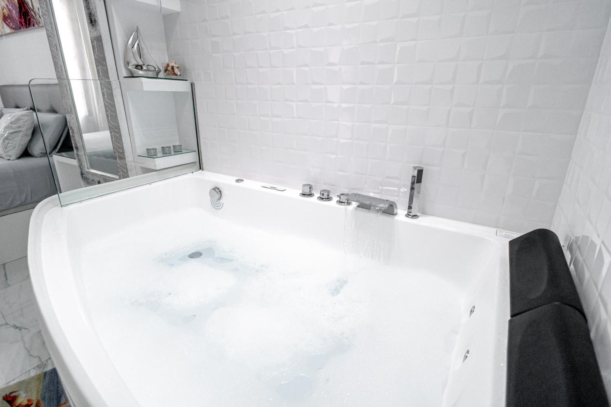 Blue Horizon Luxury Apartment Nerja Esterno foto