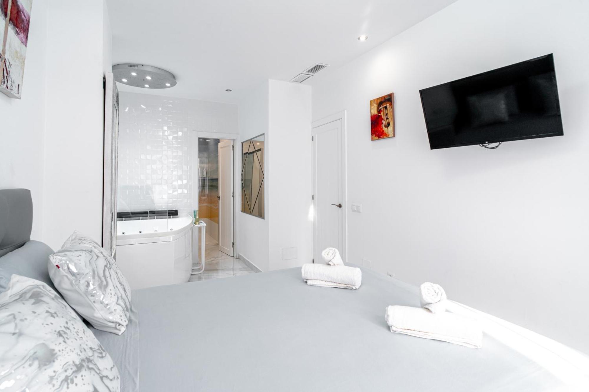 Blue Horizon Luxury Apartment Nerja Esterno foto