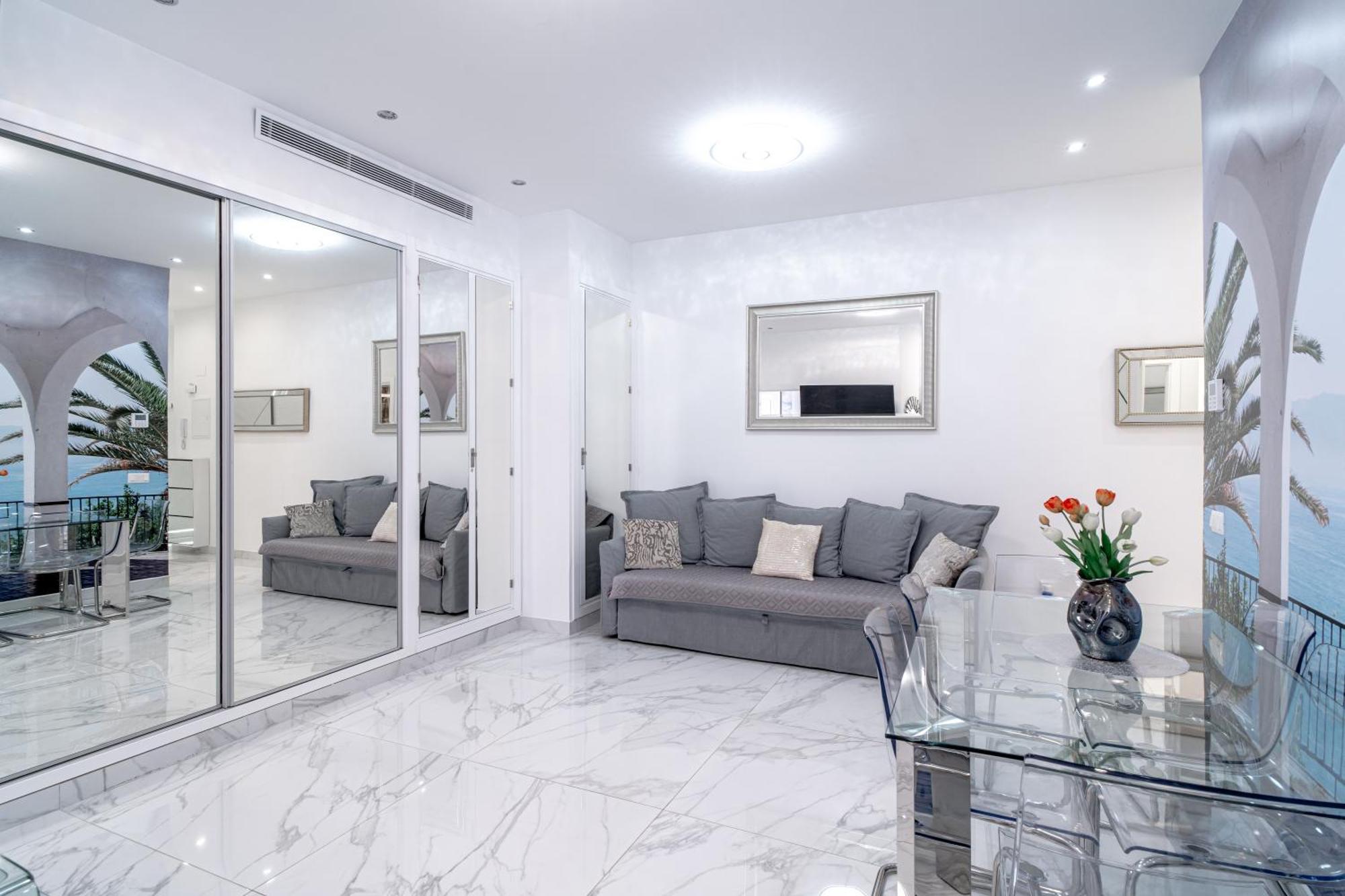 Blue Horizon Luxury Apartment Nerja Esterno foto
